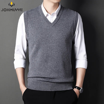 Men's V-Neck Knit Vest