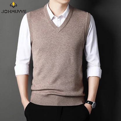 Men's V-Neck Knit Vest